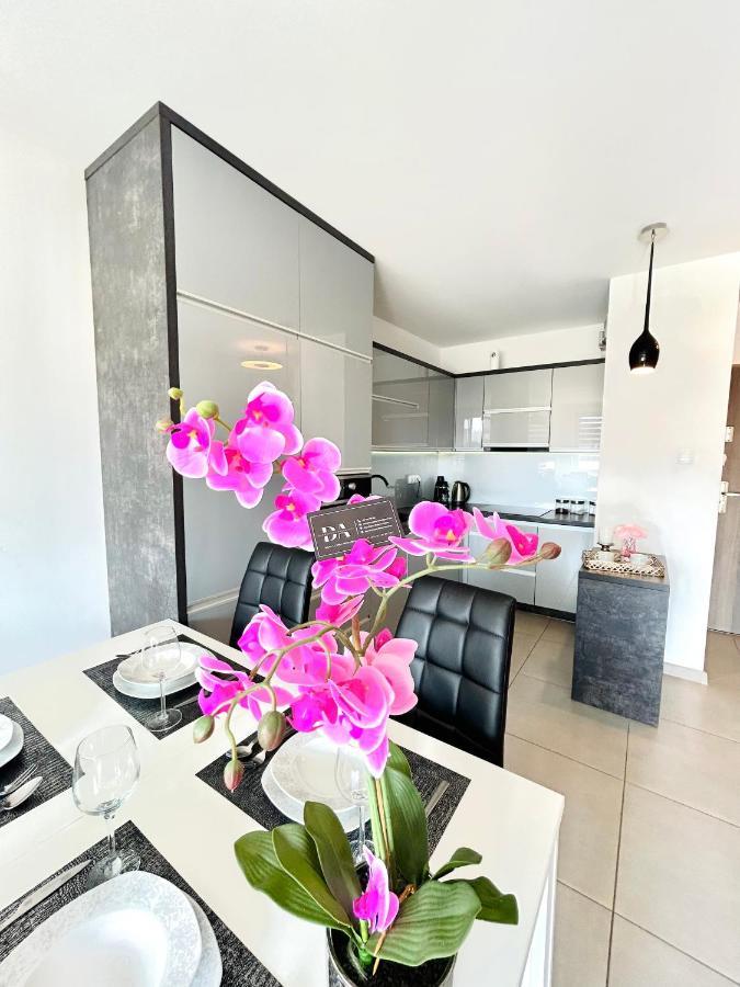 Downtown Apartments Family&Friends Rzeszow Bagian luar foto